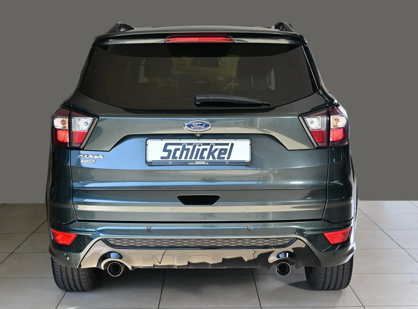 Vehicle image, number 4