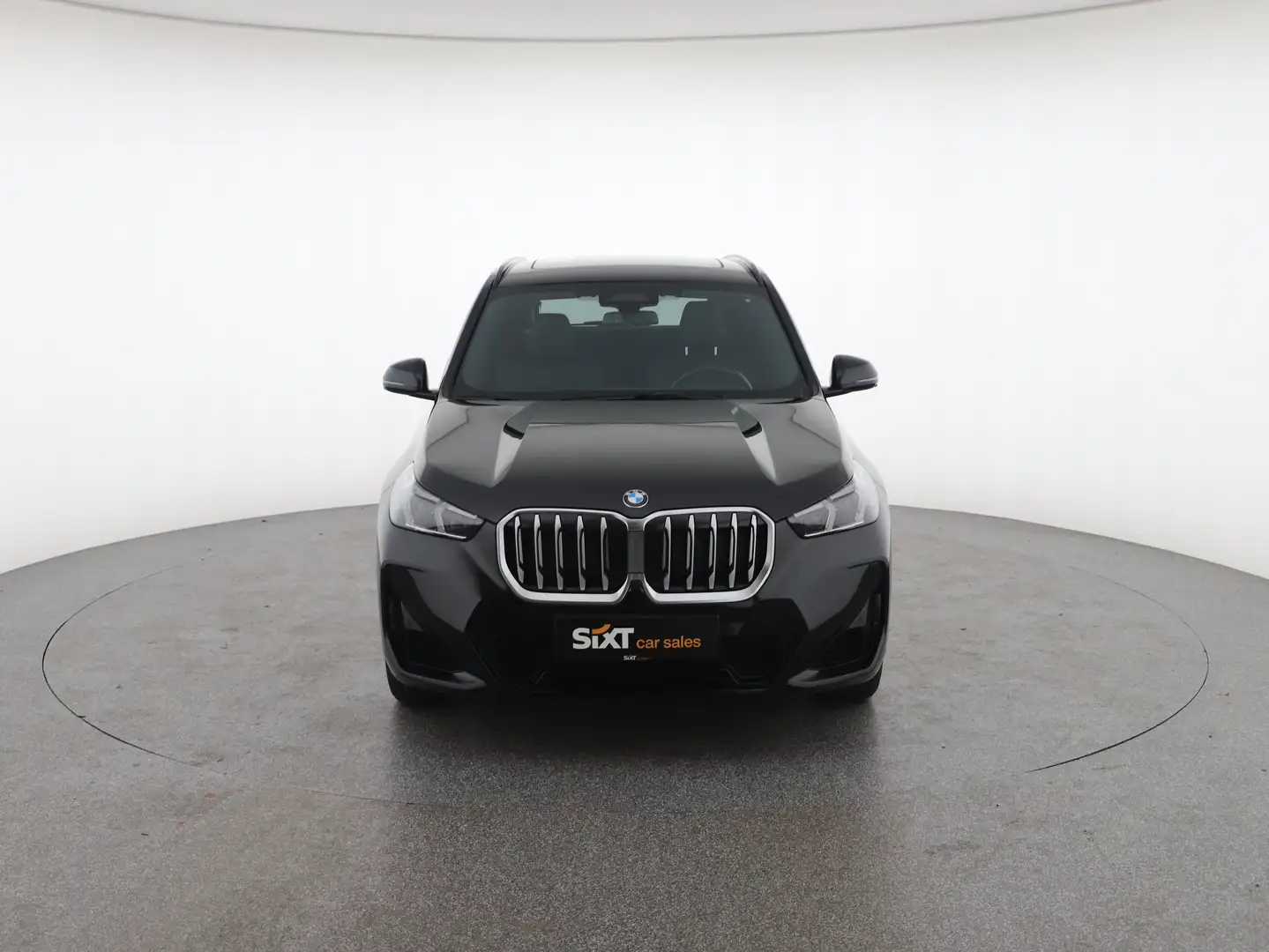 Vehicle image, number 2