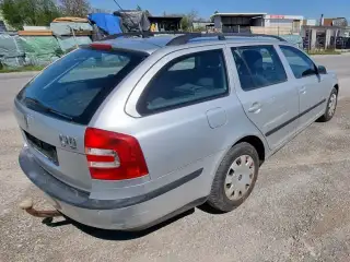 Vehicle image thumbnail, number 5