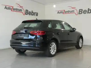Vehicle image thumbnail, number 7