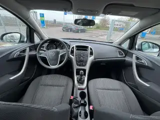 Vehicle image thumbnail, number 14