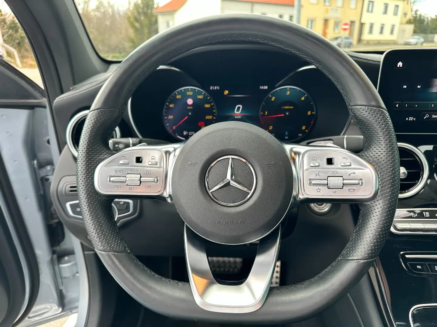 Vehicle image, number 14