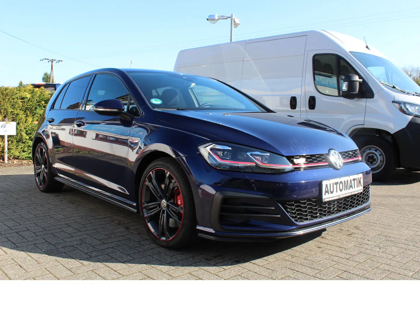 Vehicle image, number 1