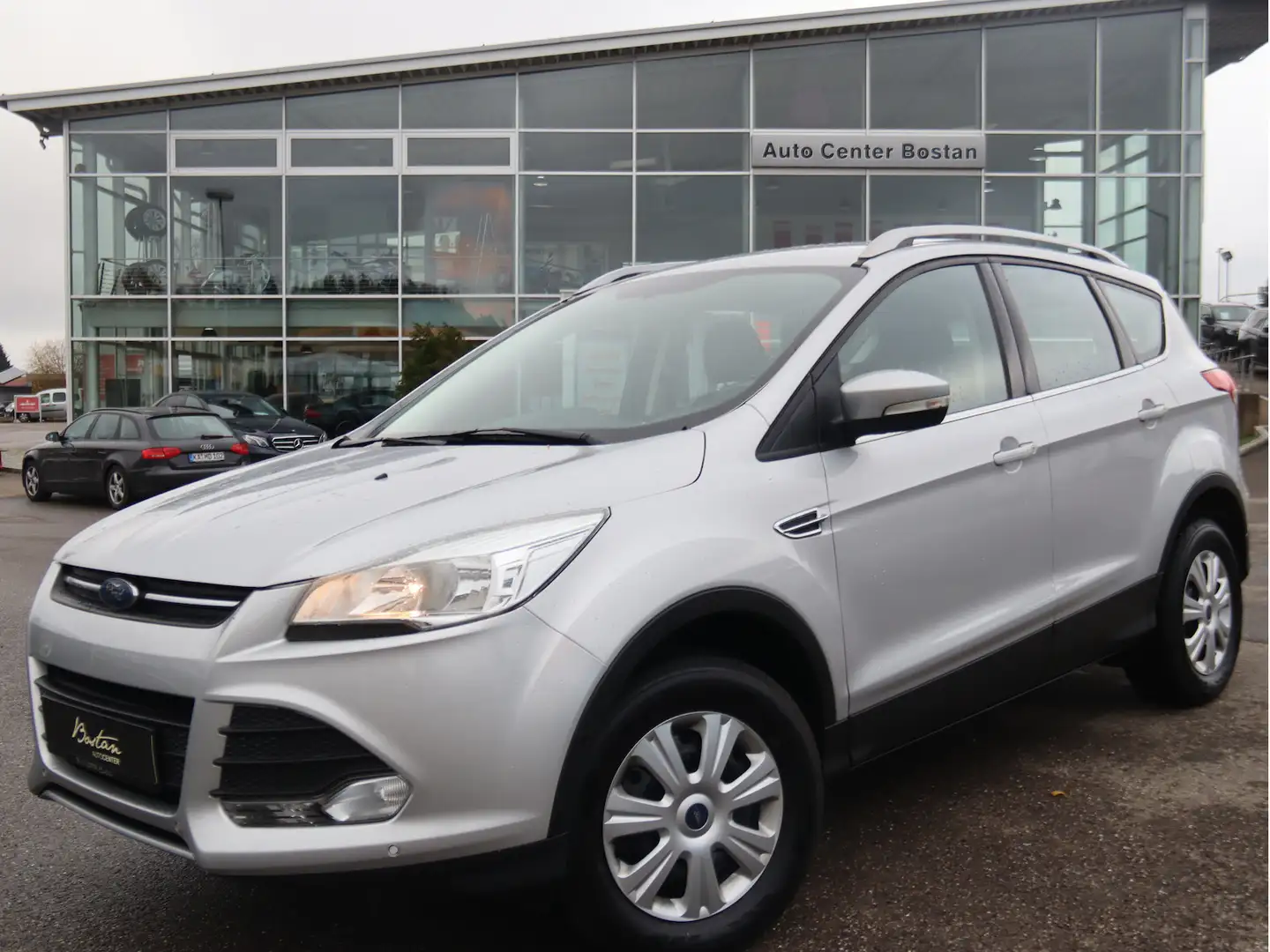 Vehicle image, number 2