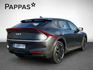 Vehicle image thumbnail, number 4