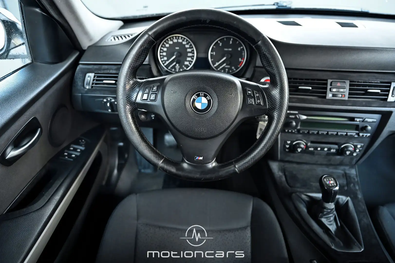 Vehicle image, number 9