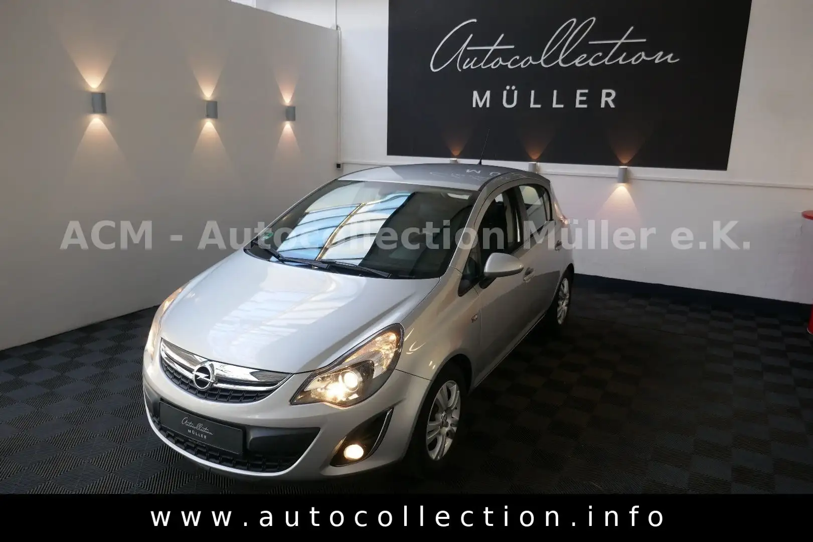 Vehicle image, number 8