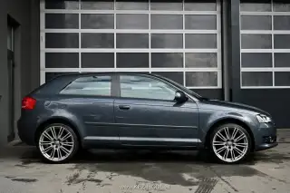 Vehicle image thumbnail, number 5