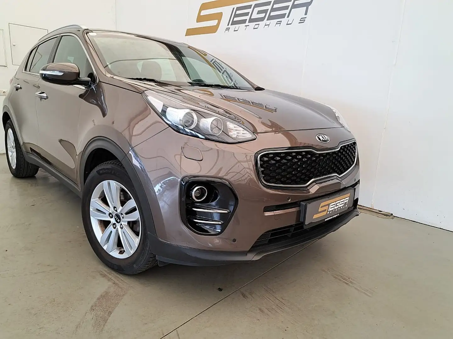 Vehicle image, number 1