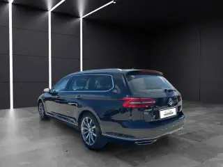Vehicle image thumbnail, number 4