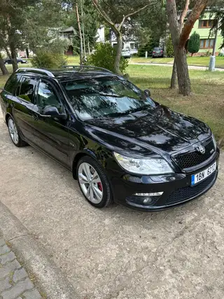 Vehicle image thumbnail, number 2