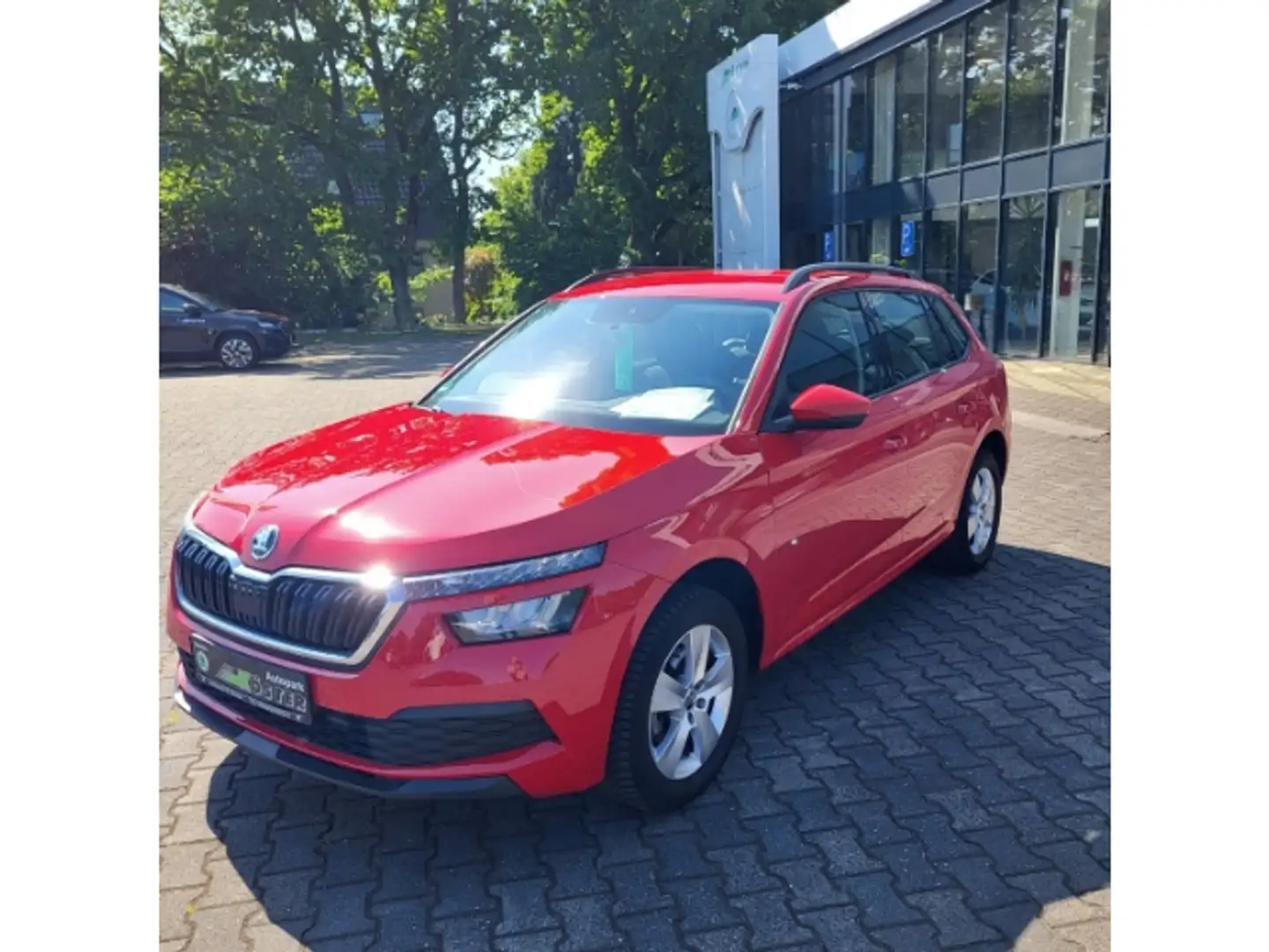 Vehicle image, number 4