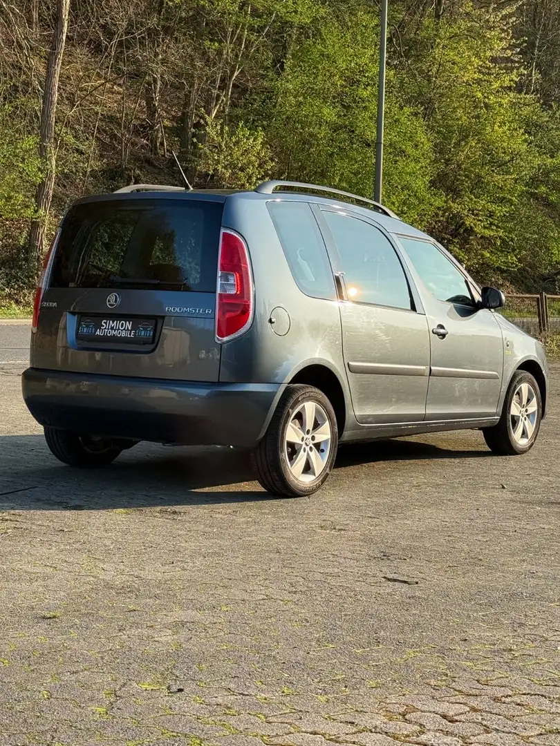 Vehicle image, number 5