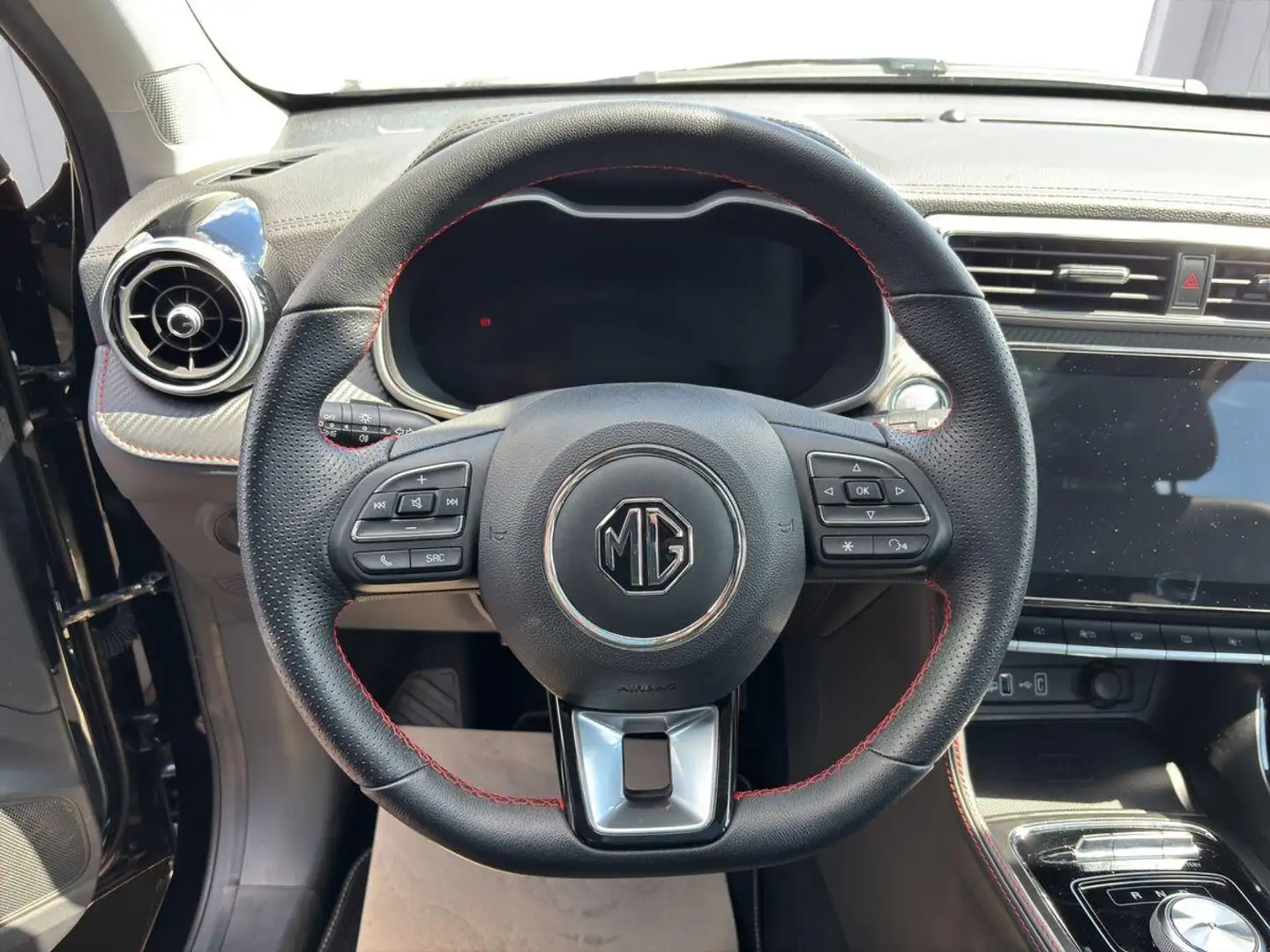 Vehicle image, number 9
