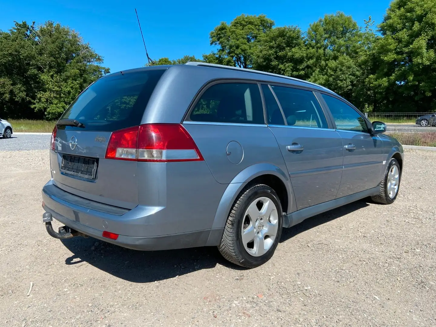 Vehicle image, number 7