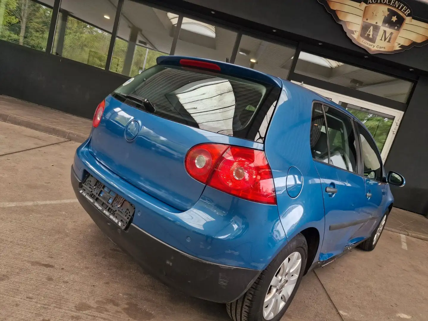 Vehicle image, number 7