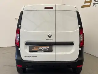 Vehicle image thumbnail, number 4