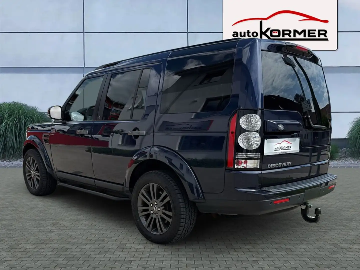 Vehicle image, number 4