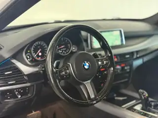 Vehicle image thumbnail, number 12