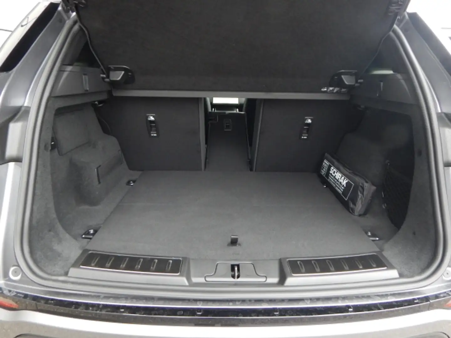 Vehicle image, number 5