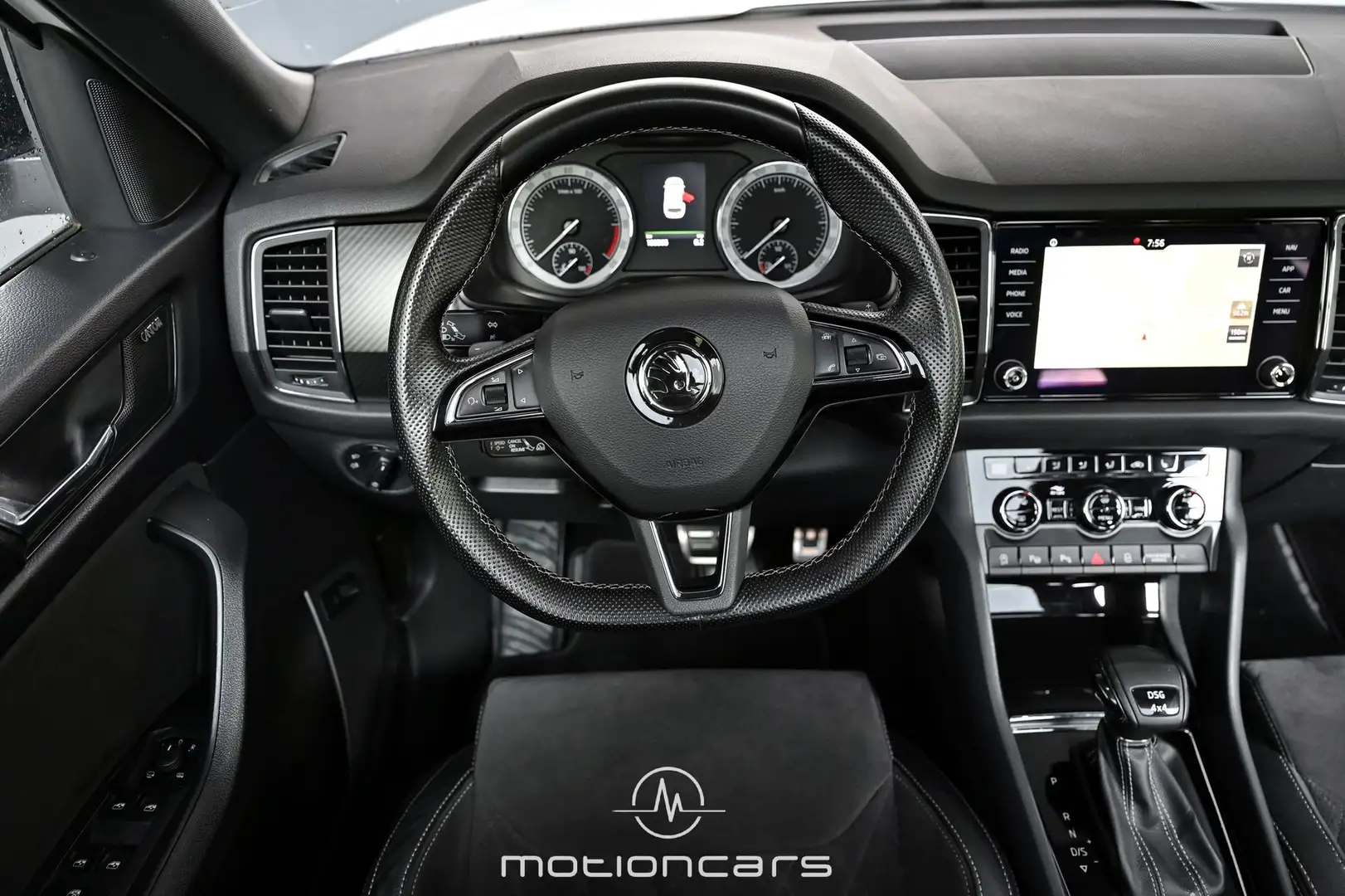 Vehicle image, number 9