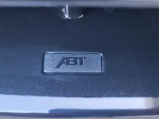 Vehicle image thumbnail, number 9