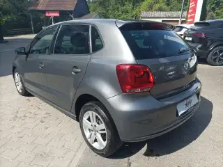 Vehicle image thumbnail, number 5