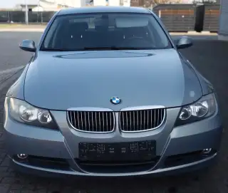 Vehicle image thumbnail, number 2