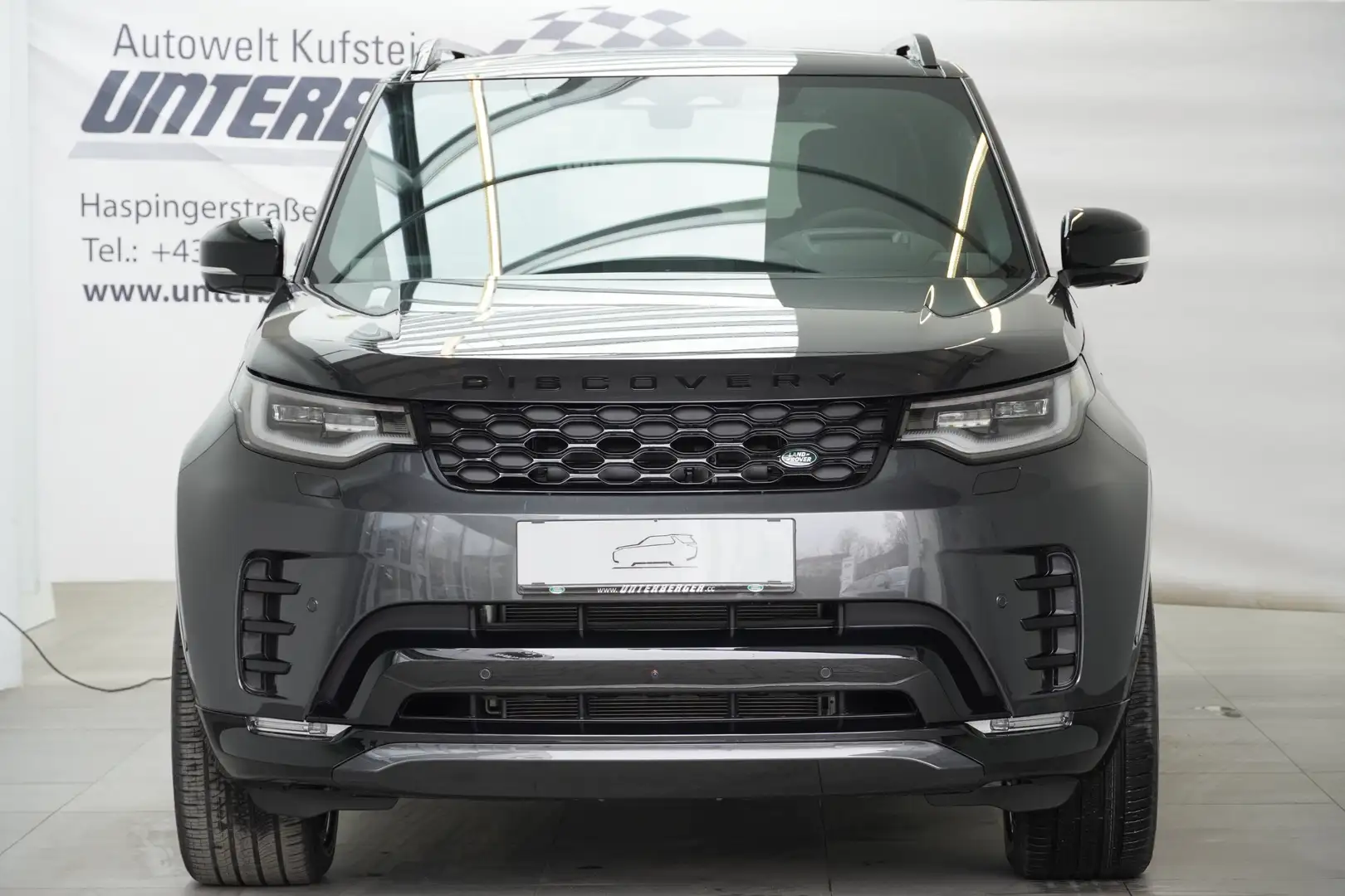 Vehicle image, number 4