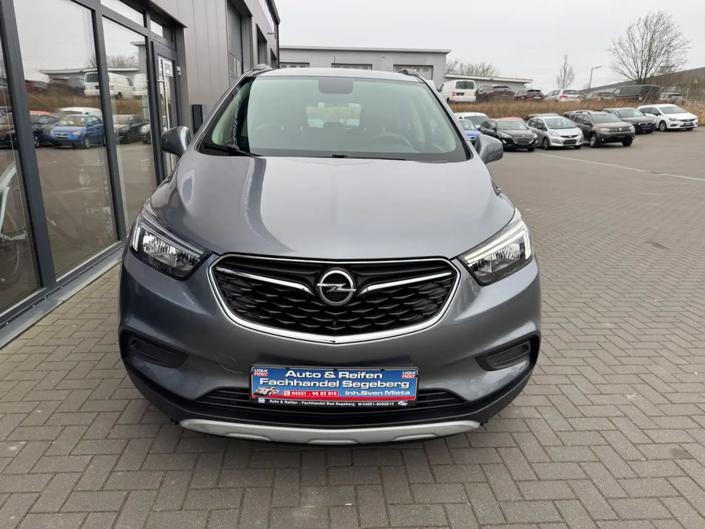 Vehicle image, number 2