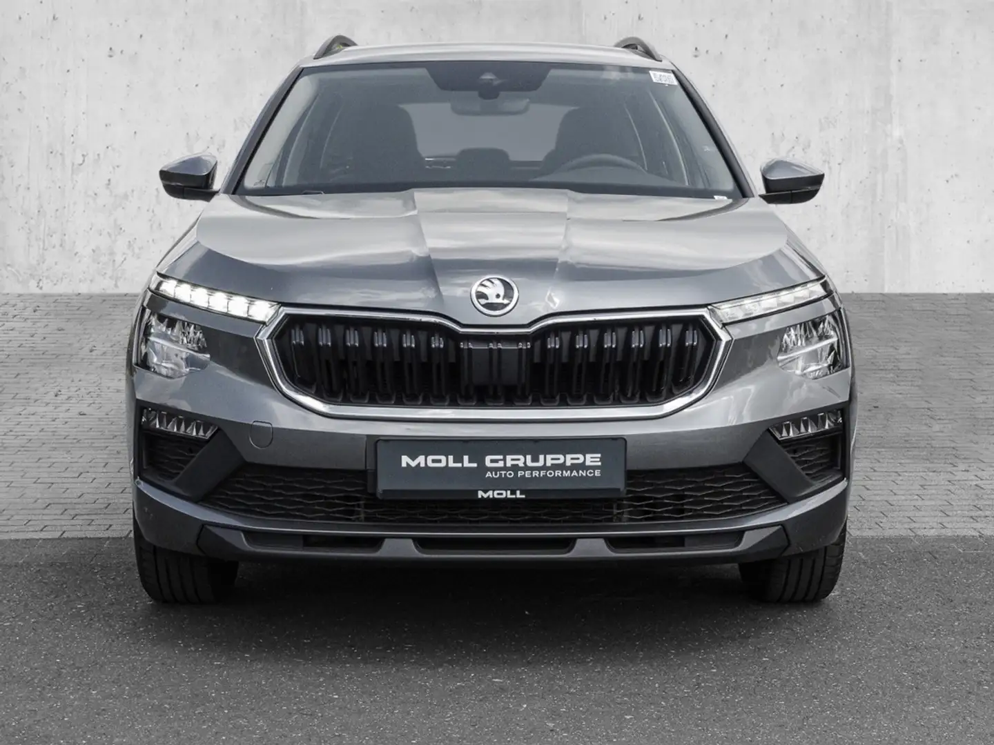 Vehicle image, number 3