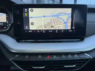 Vehicle image thumbnail, number 16