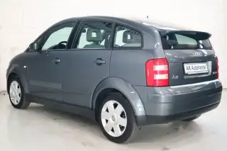 Vehicle image thumbnail, number 4