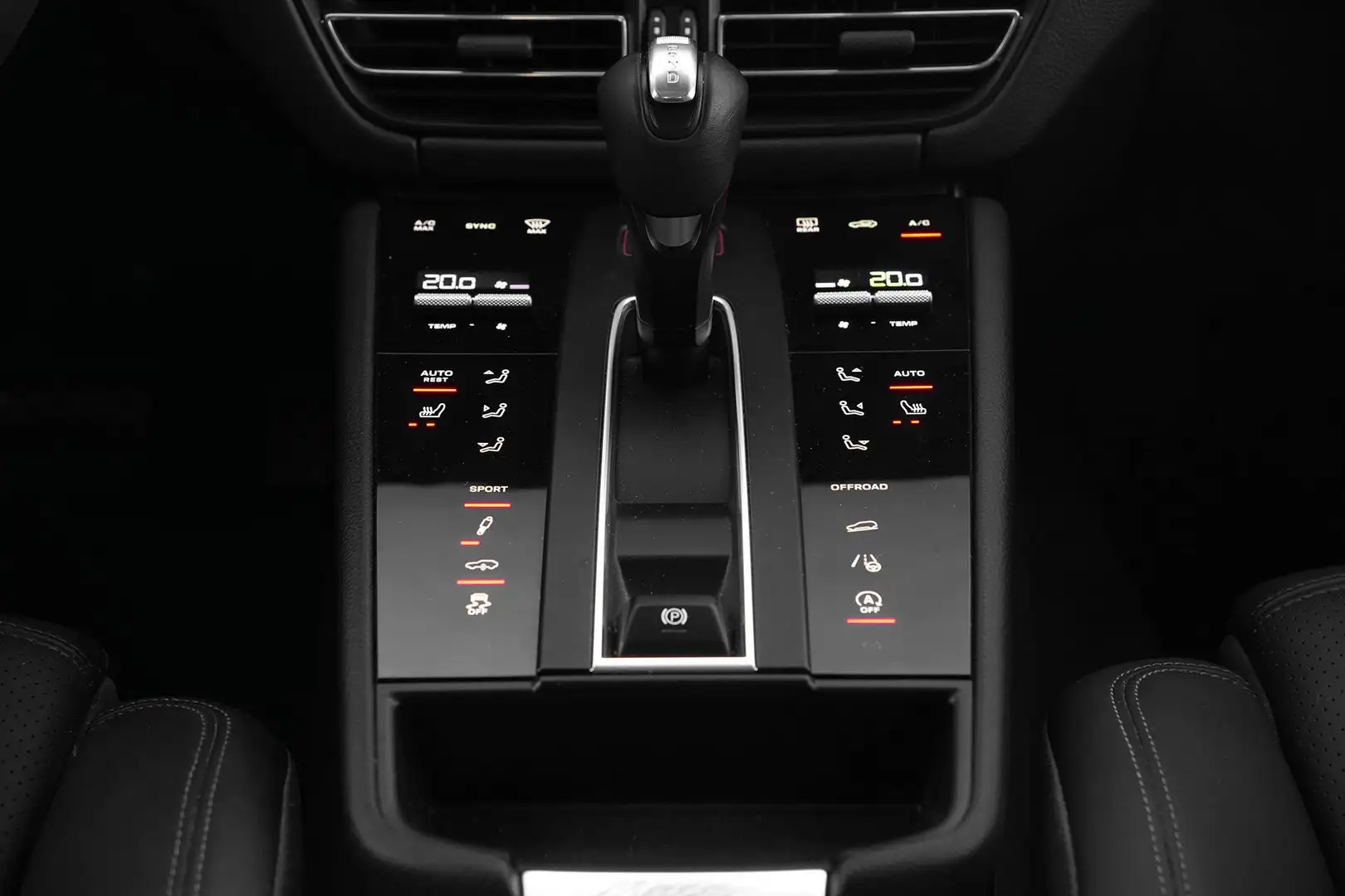 Vehicle image, number 20
