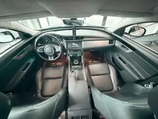 Vehicle image thumbnail, number 15