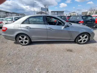 Vehicle image thumbnail, number 4