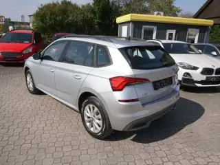 Vehicle image thumbnail, number 4
