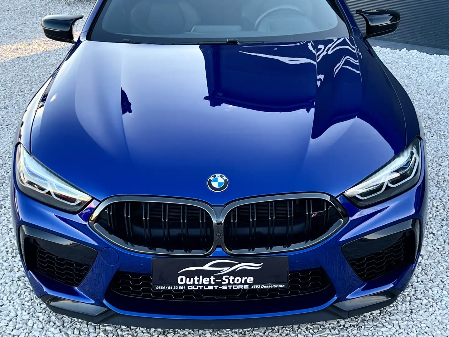 Vehicle image, number 4