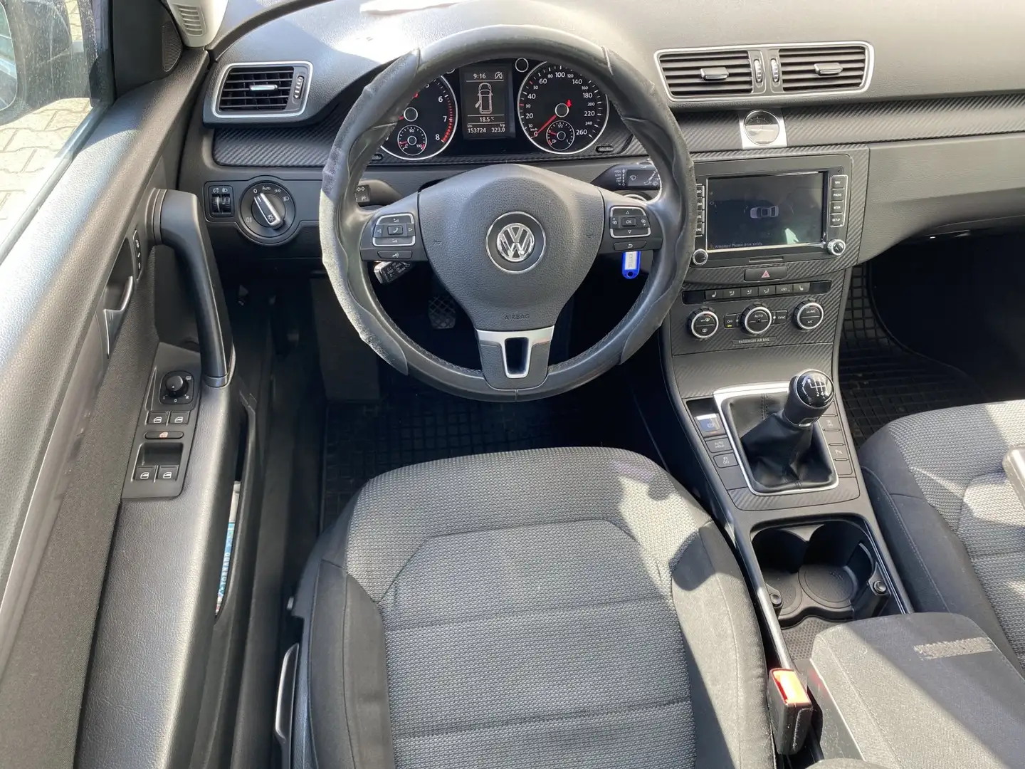 Vehicle image, number 4