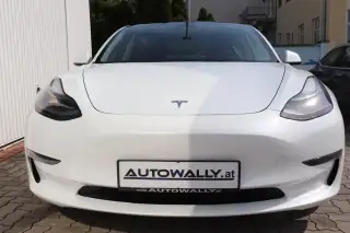Vehicle image thumbnail, number 4