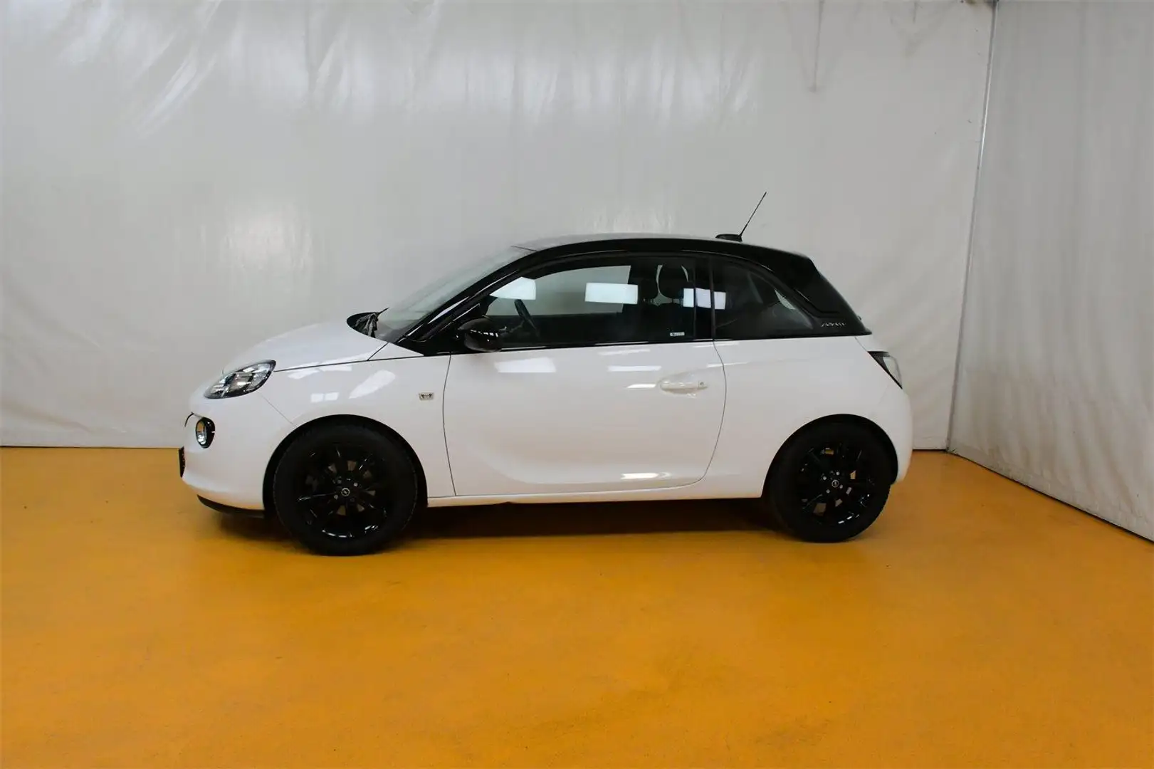 Vehicle image, number 5