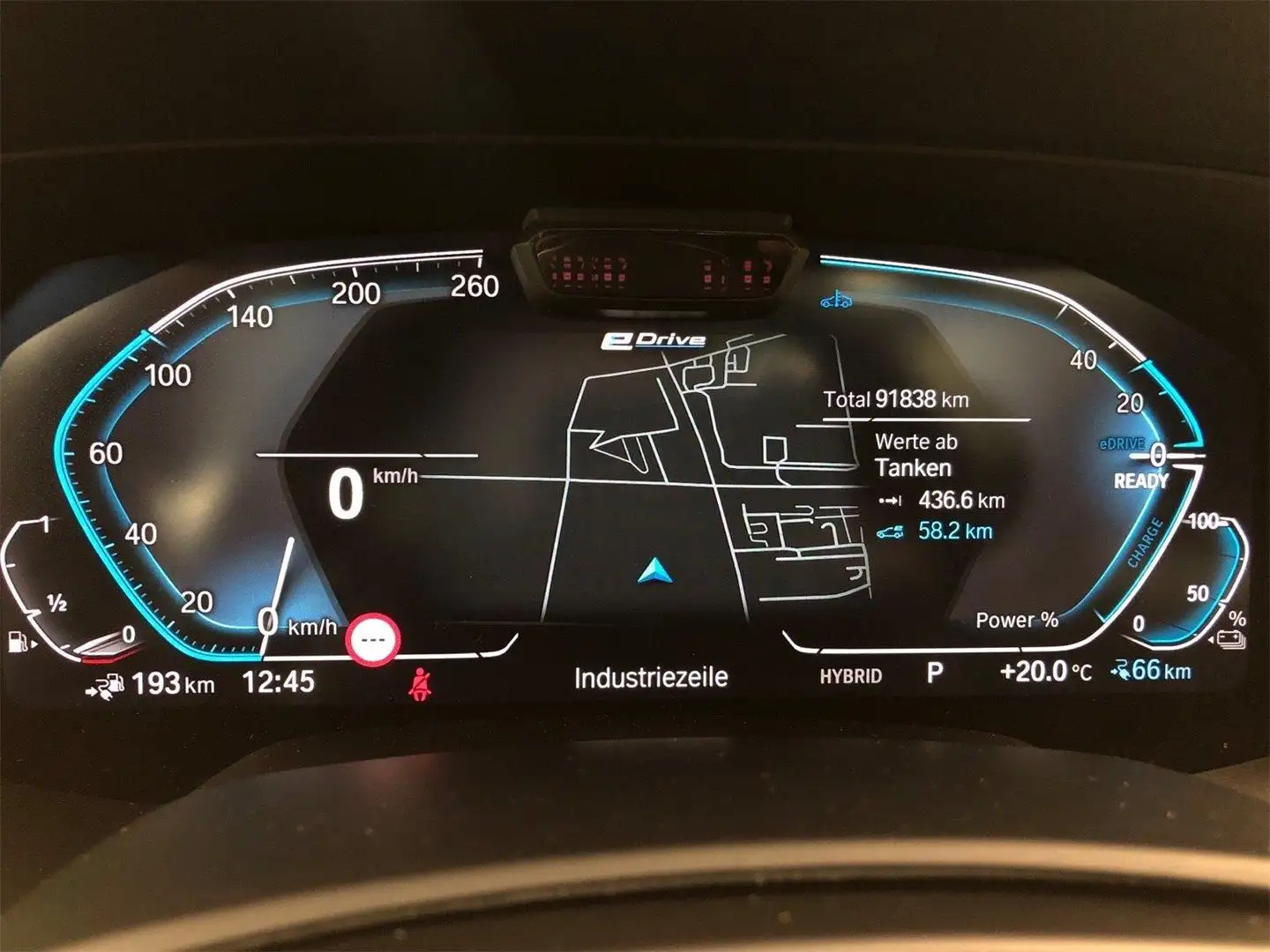 Vehicle image, number 4