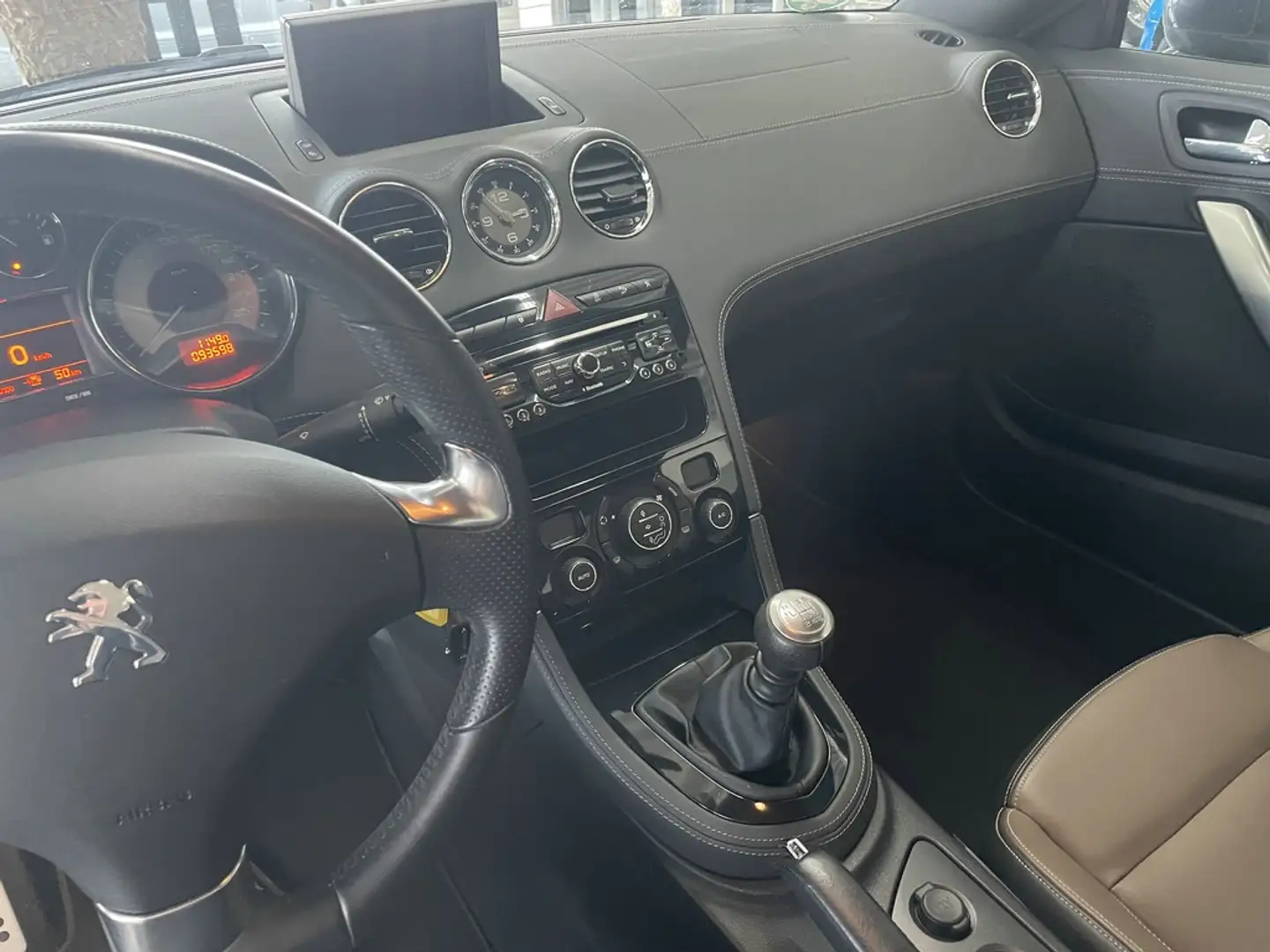 Vehicle image, number 7