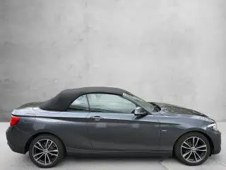 Vehicle image thumbnail, number 4