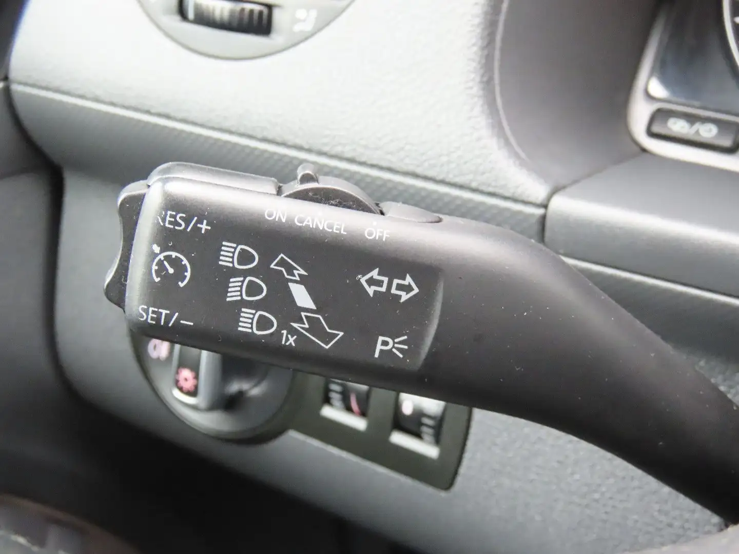 Vehicle image, number 18