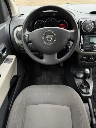 Vehicle image thumbnail, number 15