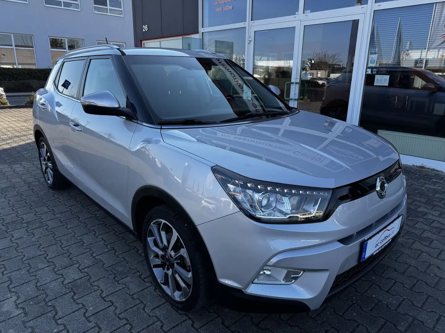Vehicle image, number 1