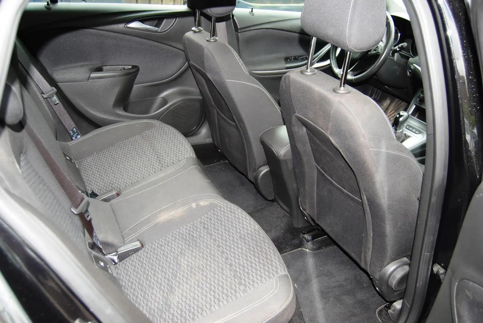 Vehicle image, number 9