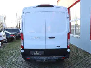 Vehicle image thumbnail, number 6