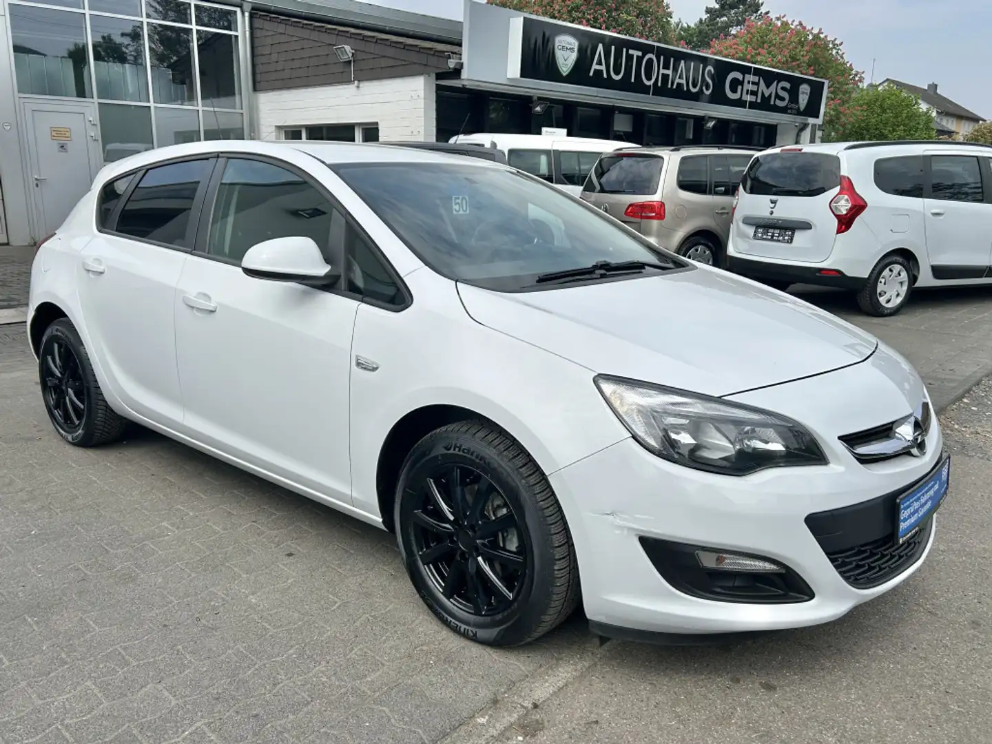 Vehicle image, number 1